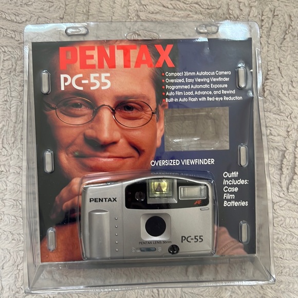 Pentax PC-55 35mm Film Camera 30mm Fixed Lens auto Rewind, New condition - Picture 1 of 12